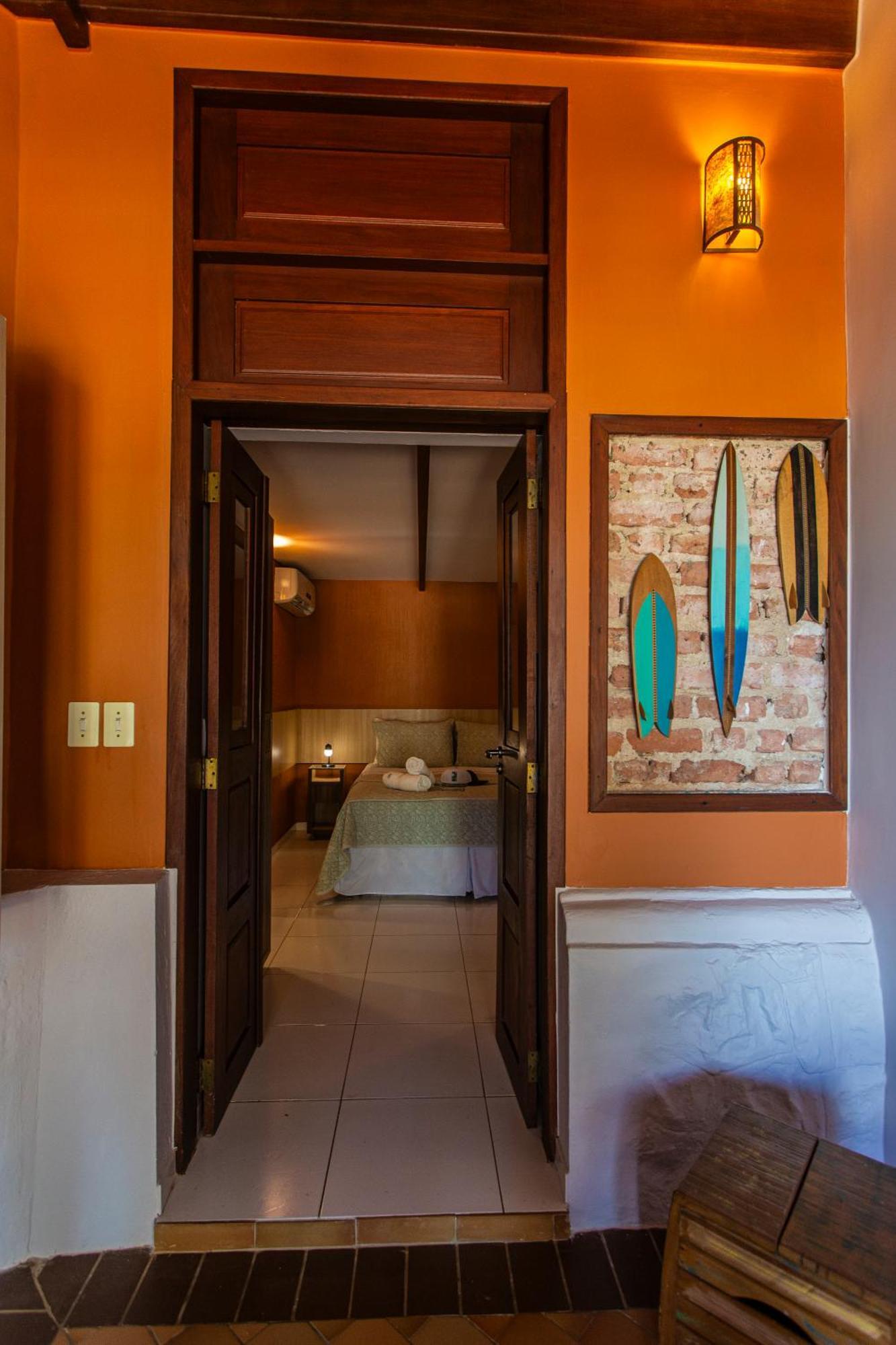 לינה וארוחת בוקר פרננדו דה נורונהה Casa Conceicao מראה חיצוני תמונה